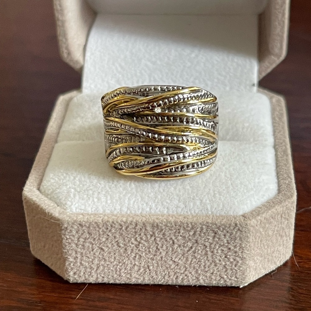 Gold & silver tone wide size 10.5 ring - Picture 3 of 10